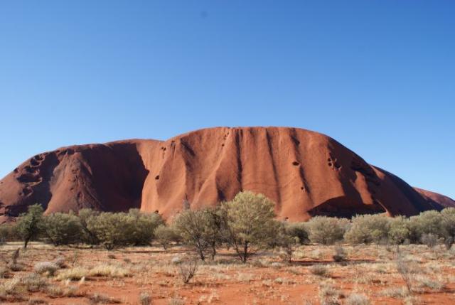 Ayres Rock / Uluru v pozdním odpoledni 3 - Centrální Austrálie