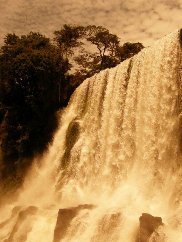 Pod padajícími vodami Paraná 3 - Vodopády Iguazu (Argentina)