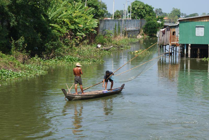 Cestou ven z Phnompenhu - Kambodža- Phnompenh a okolí