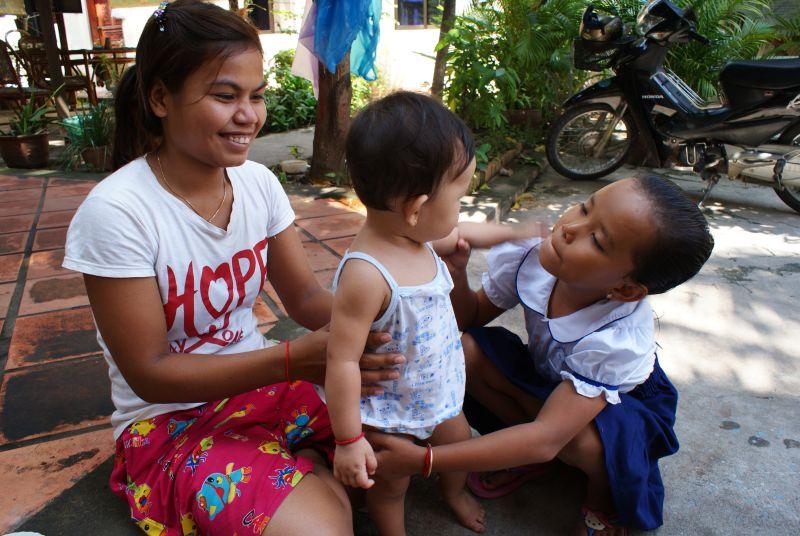 Kambodžská rodinka II - Kambodža- Phnompenh a okolí